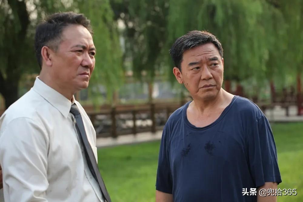 最新打人視頻直播背后的真相與深思，揭示現(xiàn)象引人深思