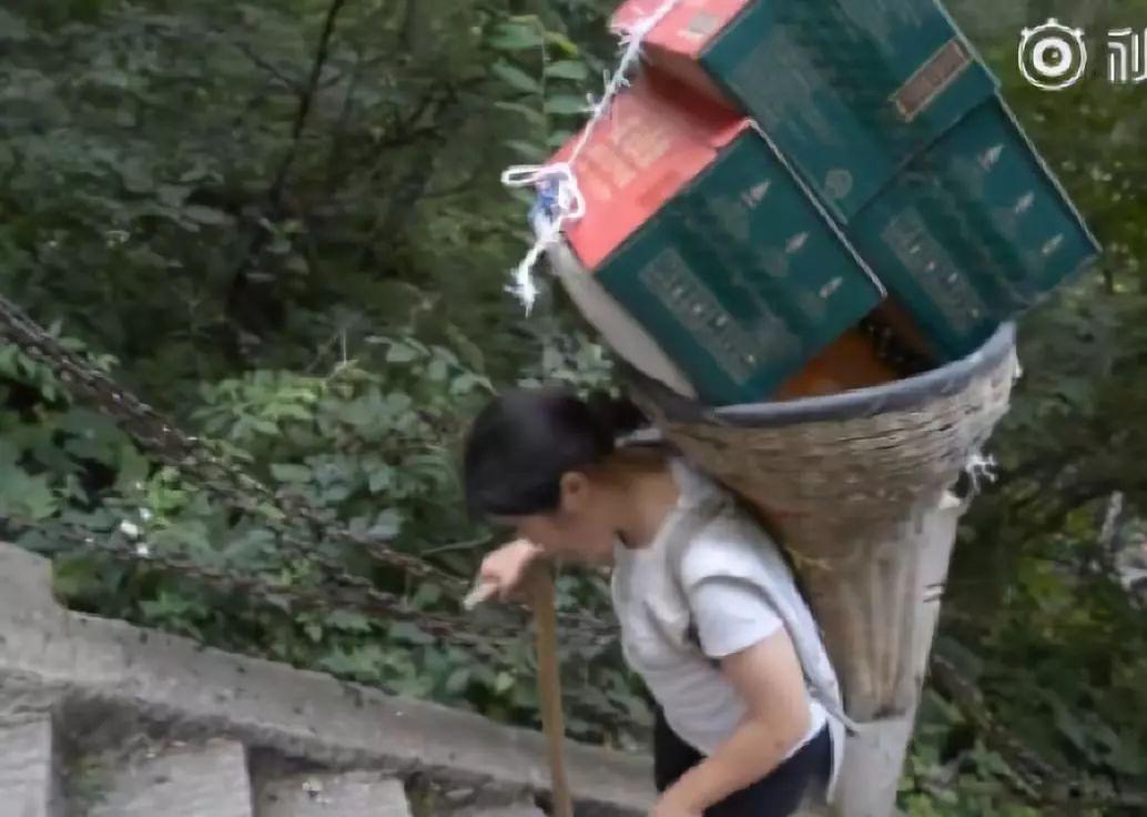 水淹現(xiàn)象最新視頻，觀察、分析與個(gè)人視角