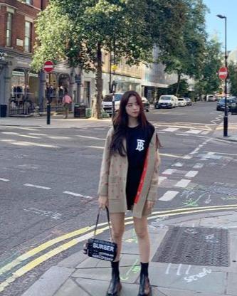 金智秀機(jī)場(chǎng)最新動(dòng)態(tài)，時(shí)尚前沿與科技創(chuàng)新的交融之地