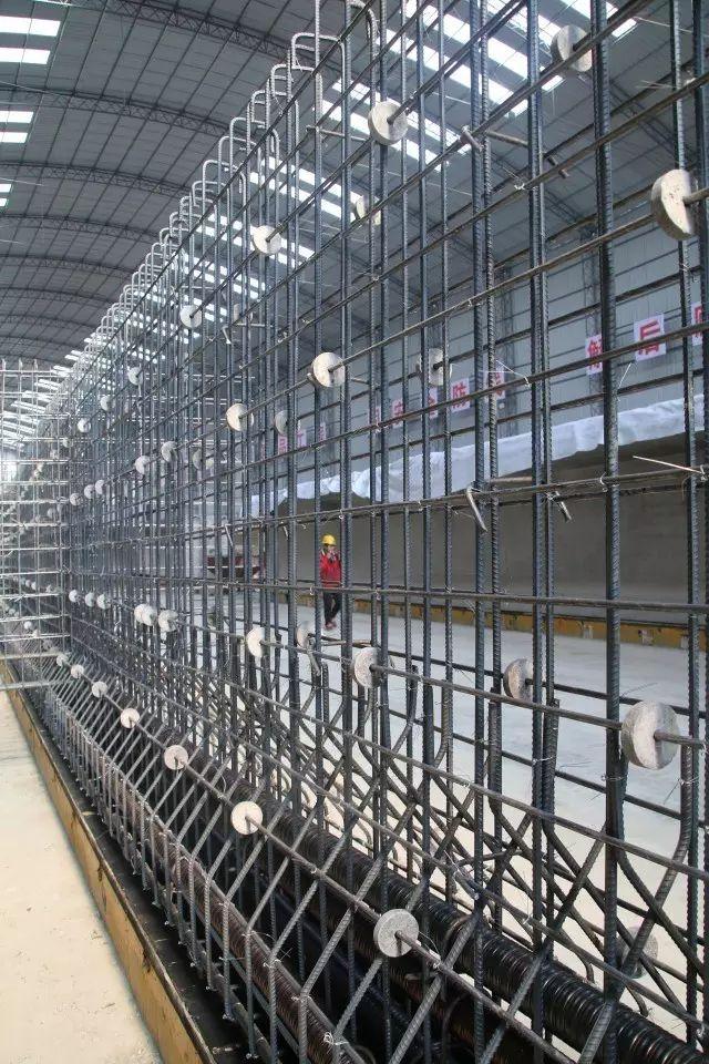 最新施工視頻，家的溫暖與友情的交織展現(xiàn)