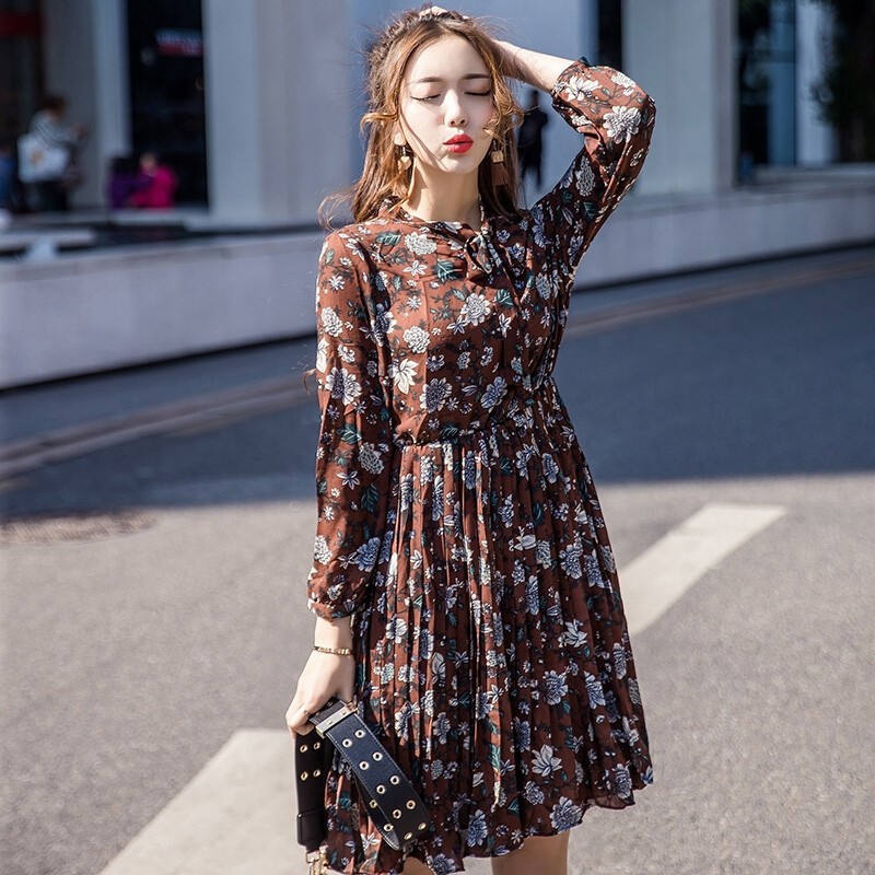 最新碎花裙時(shí)尚風(fēng)潮，讓你成為春日焦點(diǎn)！