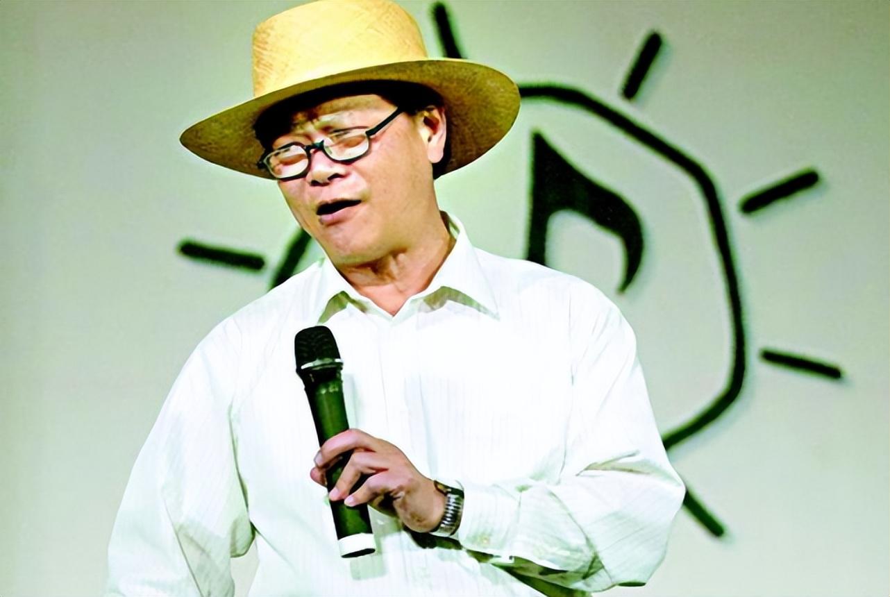 邱晨的最新動(dòng)態(tài)，變化中的力量鑄就自信與成就之路