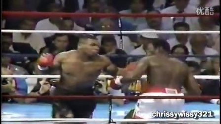 泰森最新動態(tài)，小巷深處的拳擊故事與美食秘境探索