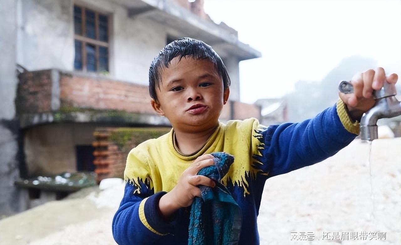 范小勤的最新現(xiàn)狀，勵(lì)志人生的自信之光閃耀前行