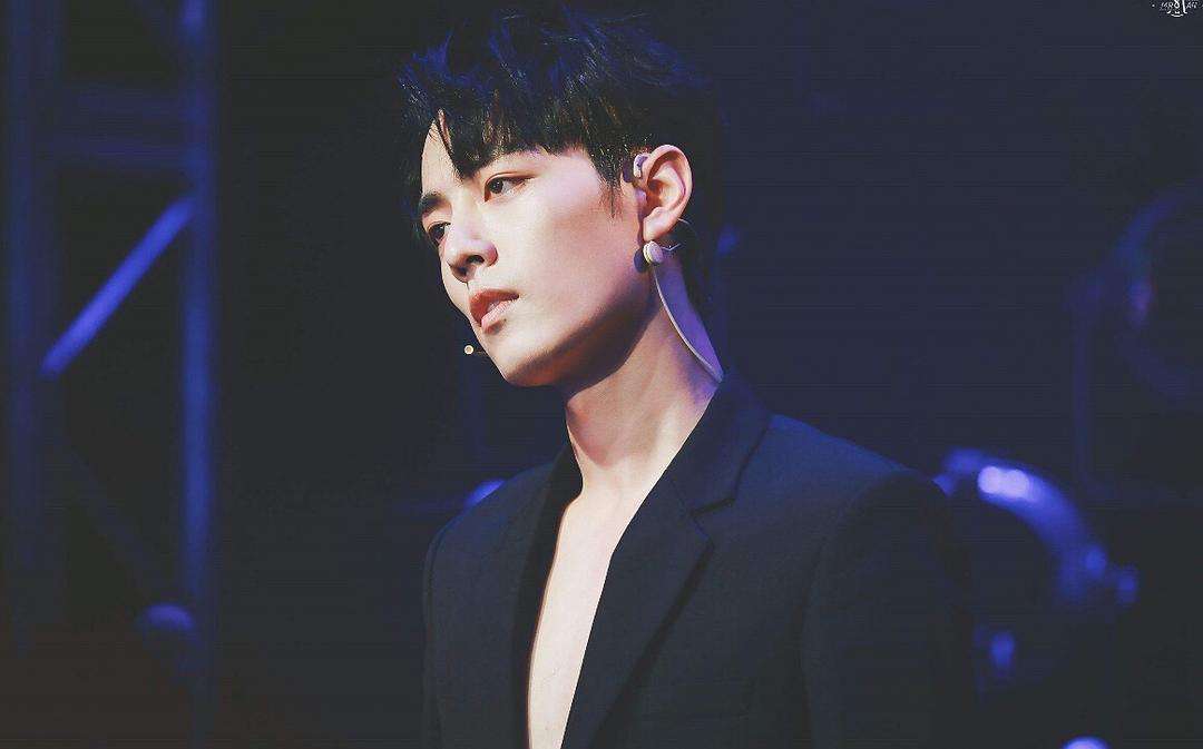 肖戰(zhàn)黑料最新揭秘，科技新星下的智能生活體驗(yàn)