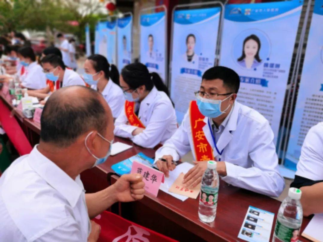 成都華西疫情最新通報(bào)，小巷深處的獨(dú)特風(fēng)味與抗疫進(jìn)展